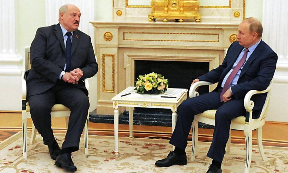 Επικοινωνία Πούτιν-Λουκασένκο: 5 ώρες κράτησε η συνάντηση-Συμφώνησαν να αλληλοστηριχθούν απέναντι στις δυτικές κυρώσεις